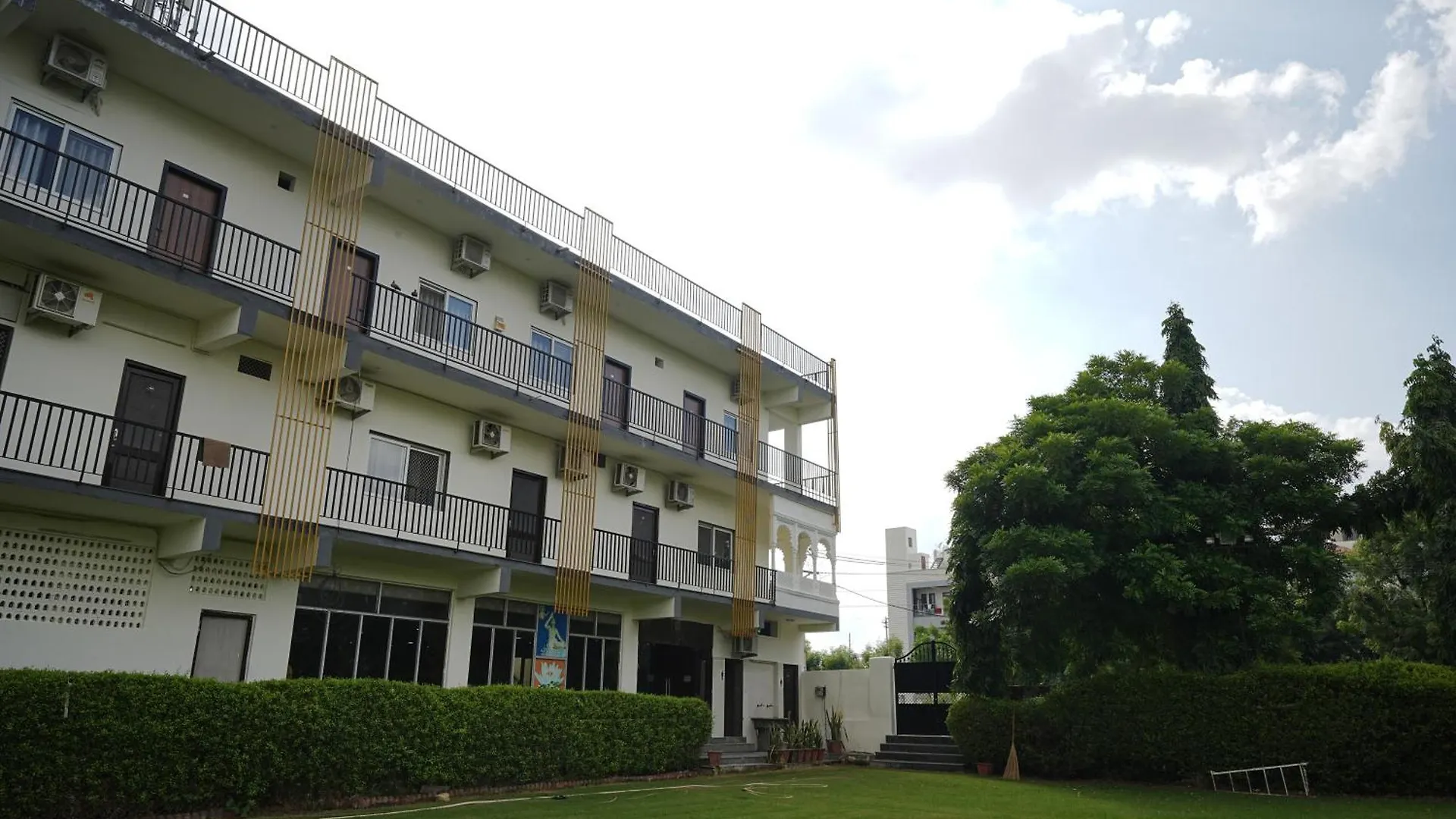 Hotel Parmanand Garden Udaipur 2*,  Hindistan